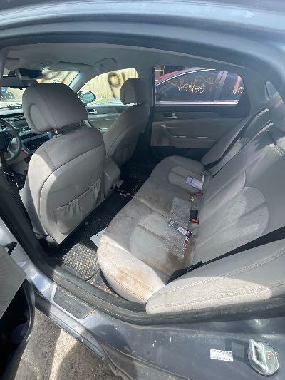 2016 Hyundai Sonata Hybrid Location - Imports - Row 26 - Stock # H53137