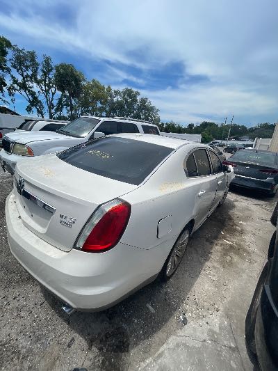 2009 Lincoln MKS Location - Ford - Row 35 - Stock # H53136