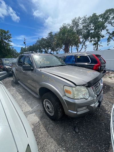 2008 Ford Explorer Sport Trac Location - Ford - Row 26 - Stock # H53127