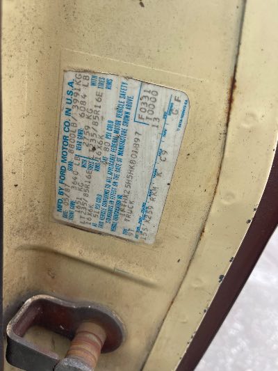1987 Ford F250 Series Trucks Location - Large Trucks & Vans - Row 19 - Stock # H53144