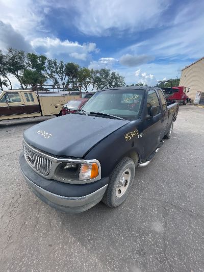 2000 Ford F-150 Location - Large Trucks & Vans - Row 17 - Stock # H53123