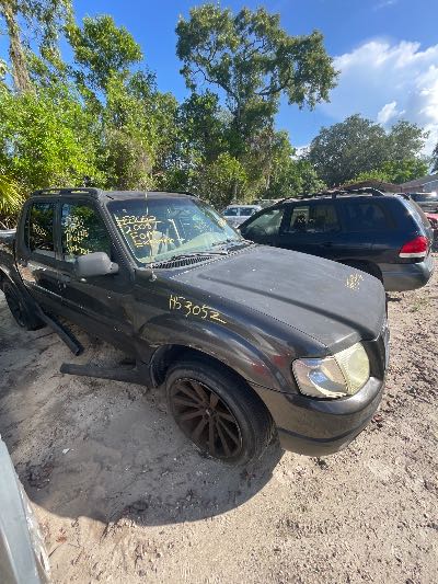 2005 Ford Explorer Sport Trac Location - Ford - Row 36 - Stock # H53052