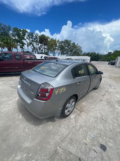 2007 Nissan Sentra Location - Imports - Row 26 - Stock # H53152