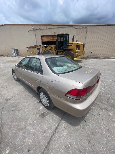 2001 Honda Accord Sdn Location - Imports - Row 29 - Stock # H53128