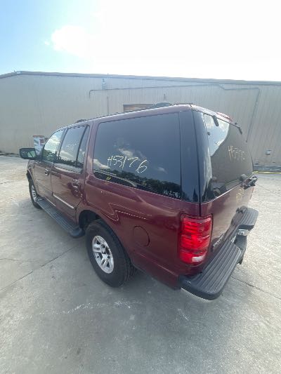 2000 Ford Expedition Location - Large Trucks & Vans - Row 19 - Stock # H53176