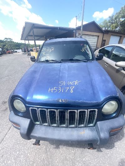 2003 Jeep Liberty Location - Chrysler - Row 39 - Stock # H53178