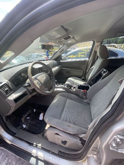 2007 Jeep Grand Cherokee Location - Chrysler - Row 39 - Stock # H53170
