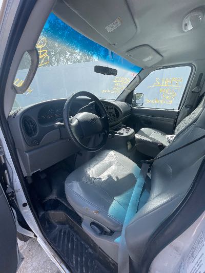 2004 Ford Econoline Cargo Van Location - Large Trucks & Vans - Row 25 - Stock # H53112