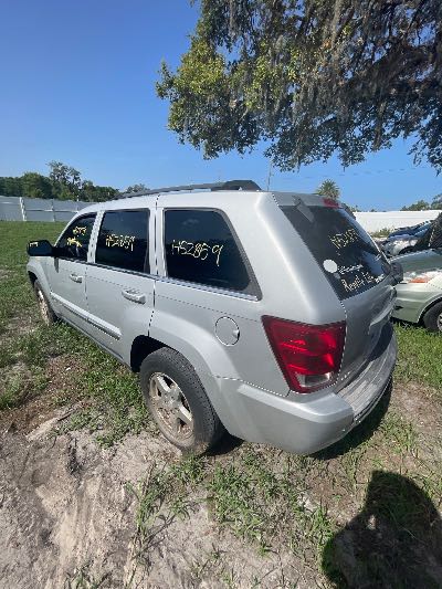 2006 Jeep Grand Cherokee Location - Chrysler - Row 42 - Stock # H52859