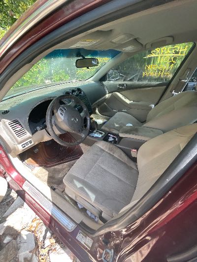 2011 Nissan Altima Location - Imports - Row 7 - Stock # H52982