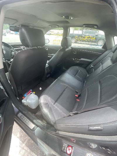 2011 Hyundai Azera Location - Imports - Row 46 - Stock # H53203