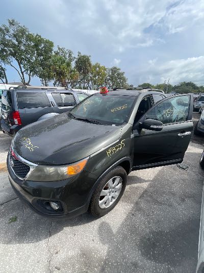 2013 Kia Sorento Location - Imports - Row 1 - Stock # H53225