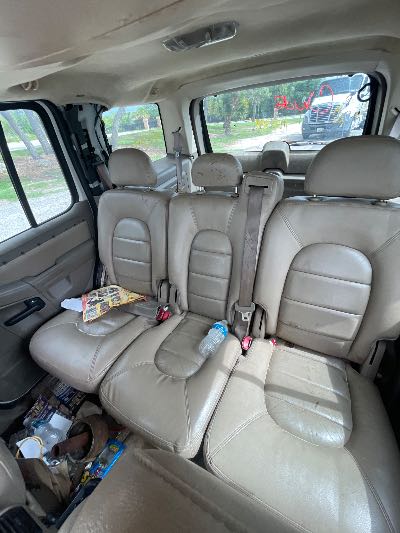 2003 Ford Explorer Location - Ford - Row 37 - Stock # H53191