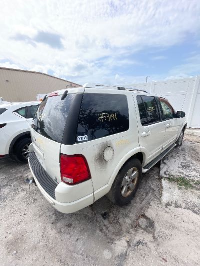 2003 Ford Explorer Location - Ford - Row 37 - Stock # H53191