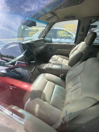 1999 Chevrolet Suburban Location - Large Trucks & Vans - Row 20 - Stock # H53254