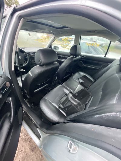 2003 Volkswagen Jetta Sedan Location - Imports - Row 17 - Stock # H53310