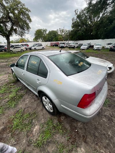 2003 Volkswagen Jetta Sedan Location - Imports - Row 17 - Stock # H53310