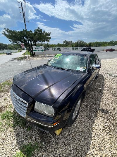 2010 Chrysler 300 Location - Chrysler - Row 43 - Stock # H52454