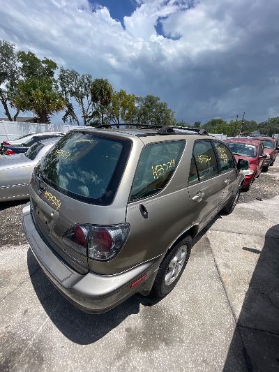 2001 Lexus RX 300 Location - Imports - Row 3 - Stock # H53324