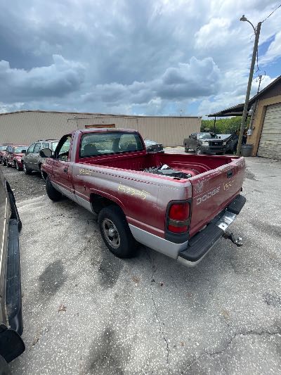 1999 Dodge Ram 1500 Location - Large Trucks & Vans - Row 21 - Stock # H53325