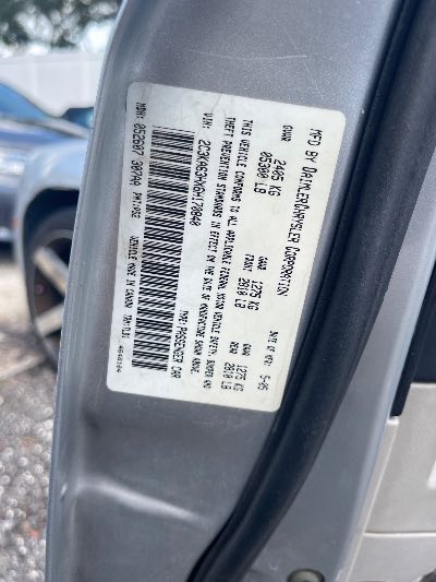 2006 Chrysler 300 Location - Chrysler - Row 42 - Stock # H53359