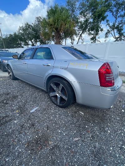 2006 Chrysler 300 Location - Chrysler - Row 42 - Stock # H53359