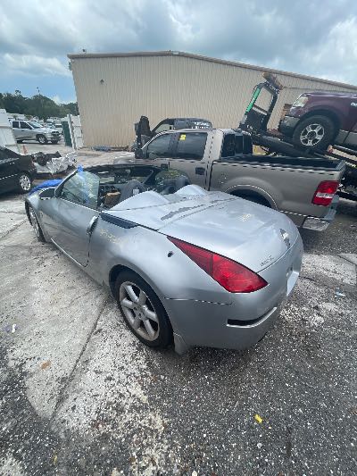 2005 Nissan 350Z Location - Imports - Row 4 - Stock # H53375