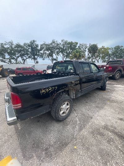2000 Dodge Dakota Location - Large Trucks & Vans - Row 22 - Stock # H53377