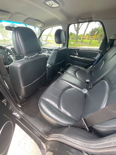 2006 Mercury Mariner Location - Ford - Row 37 - Stock # H53383