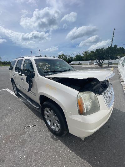 2011 GMC Yukon Location - Large Trucks & Vans - Row 24 - Stock # H53374