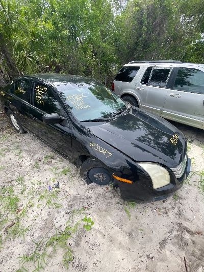 2006 Ford Fusion Location - Ford - Row 25 - Stock # H53247