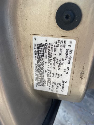 2003 Dodge Durango Location - Large Trucks & Vans - Row 23 - Stock # H53334