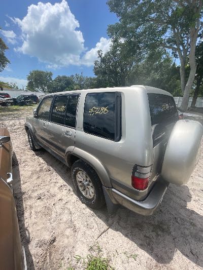 2001 Isuzu Trooper Location - Imports - Row 4 - Stock # H53286