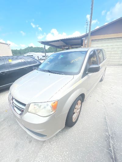 2014 Dodge Grand Caravan Location - Chrysler - Row 42 - Stock # H53388