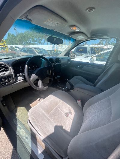 2006 GMC Envoy Location - GM - Row 32 - Stock # H53394