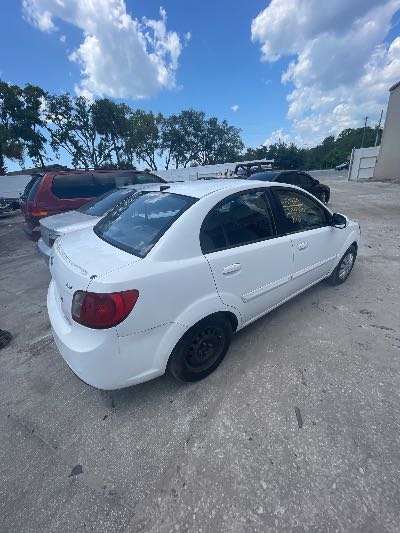 2011 Kia Rio Location - Imports - Row 21 - Stock # H53430
