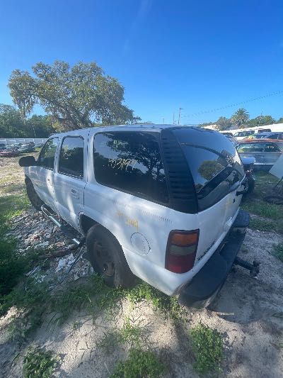 2002 GMC Yukon Location - Large Trucks & Vans - Row 28 - Stock # H53199