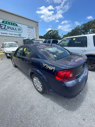 2014 Dodge Avenger Location - Chrysler - Row 42 - Stock # H53404