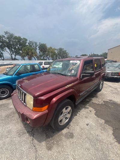2007 Jeep Commander Location - Chrysler - Row 43 - Stock # H53417