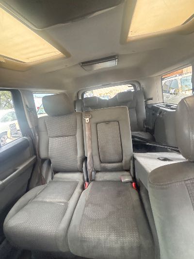 2007 Jeep Commander Location - Chrysler - Row 43 - Stock # H53417