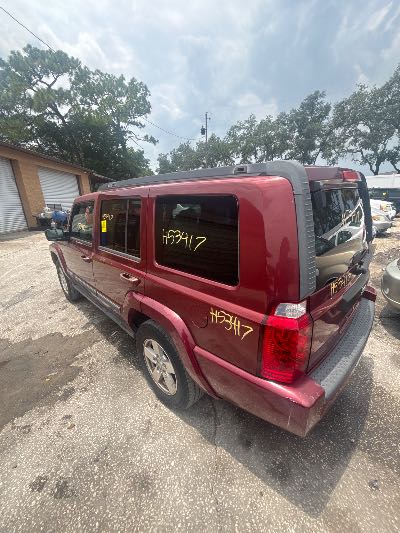 2007 Jeep Commander Location - Chrysler - Row 43 - Stock # H53417