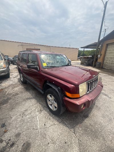 2007 Jeep Commander Location - Chrysler - Row 43 - Stock # H53417