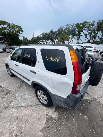 2003 Honda CR-V Location - Imports - Row 10 - Stock # H53488
