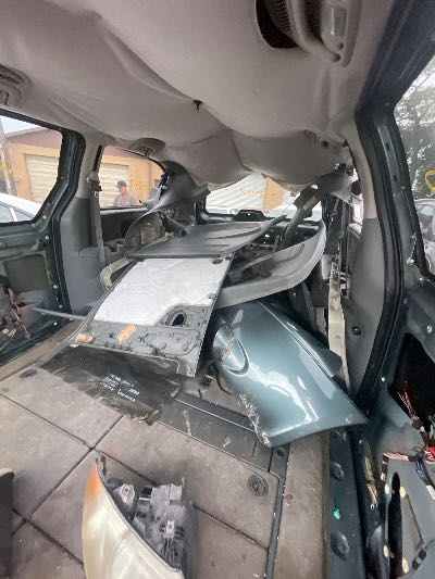 2006 Dodge Grand Caravan Location - Chrysler - Row 44 - Stock # H53547