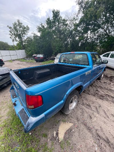 1994 Chevrolet S-10 Location - GM - Row 35 - Stock # H53503