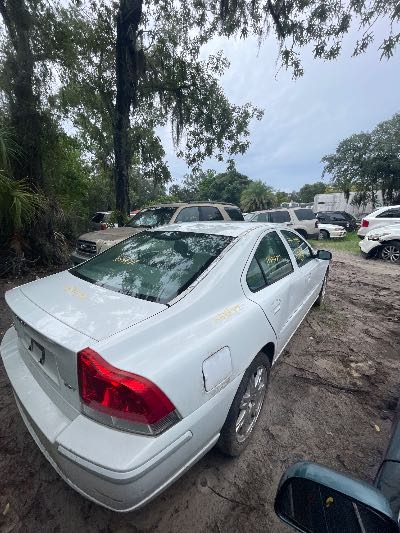 2005 Volvo S60 Location - Imports - Row 29 - Stock # H53477