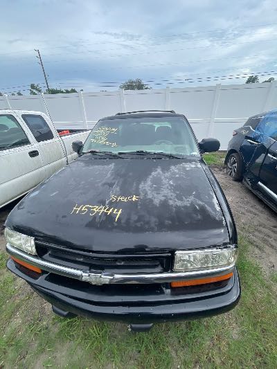 2004 Chevrolet Blazer Location - GM - Row 39 - Stock # H53444