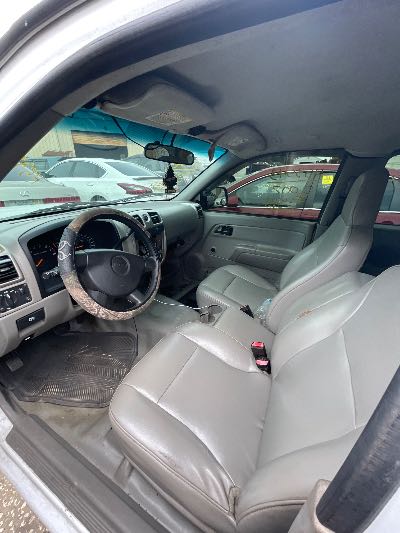2007 Isuzu i-290 Location - Large Trucks & Vans - Row 25 - Stock # H53543