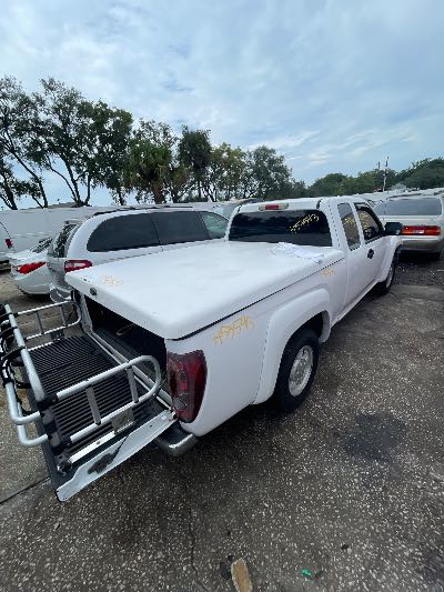 2007 Isuzu i-290 Location - Large Trucks & Vans - Row 25 - Stock # H53543
