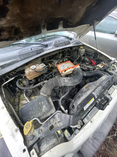 2004 Jeep Liberty Location - Chrysler - Row 39 - Stock # H53261